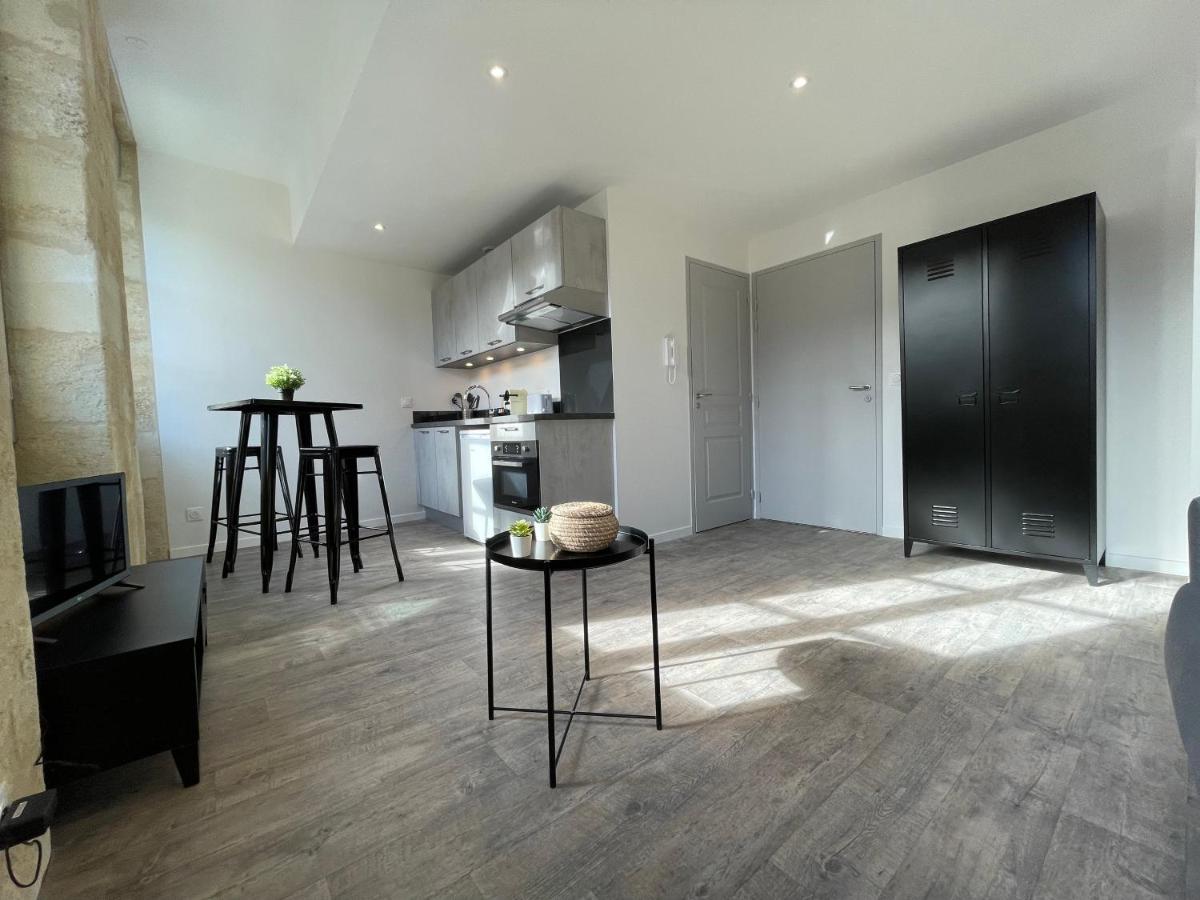Superbes Studios De Charme, Lumineux Et Climatises En Plein Centre Bordeaux Exterior photo
